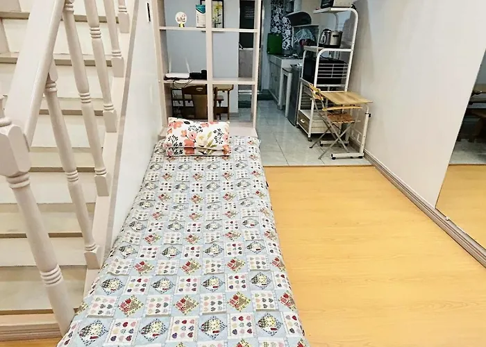 Comfy, Arneta Cntr,1 Bdrm, Loft, Smrt Tv, Spacious Apartment Manila